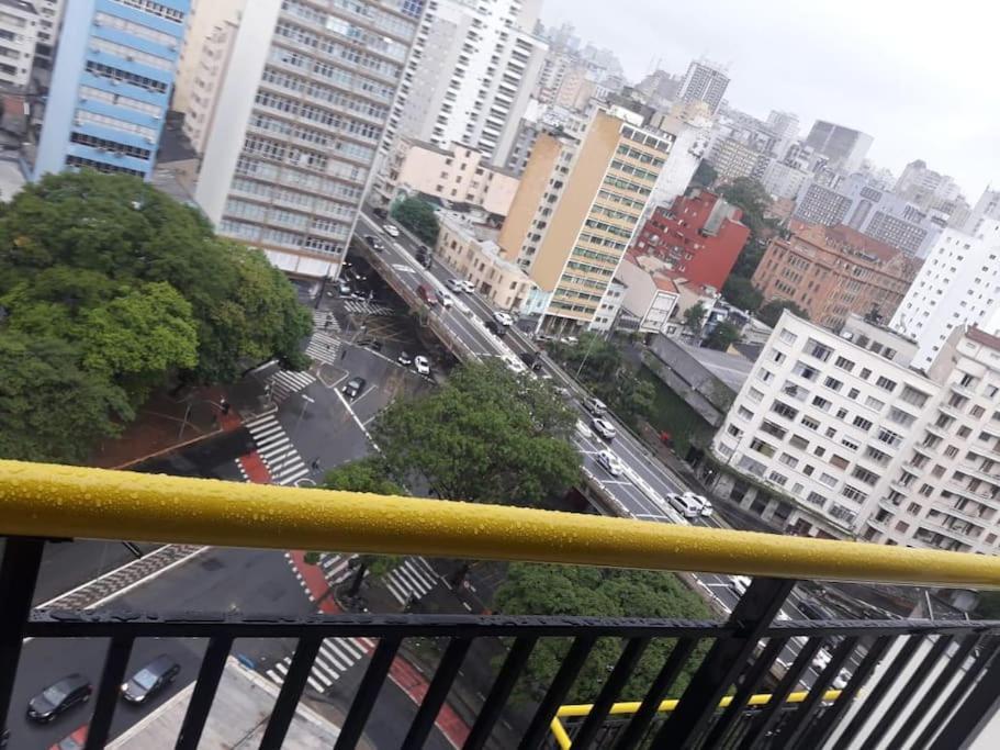 Studio Lindo Ao Lado Do Metro Santa Cecilia Apartment São Paulo Luaran gambar